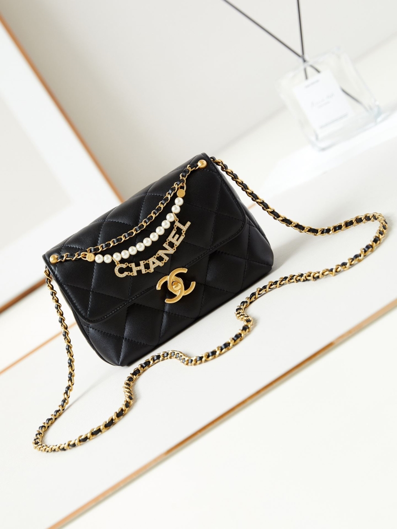 Chanel 19 Bags